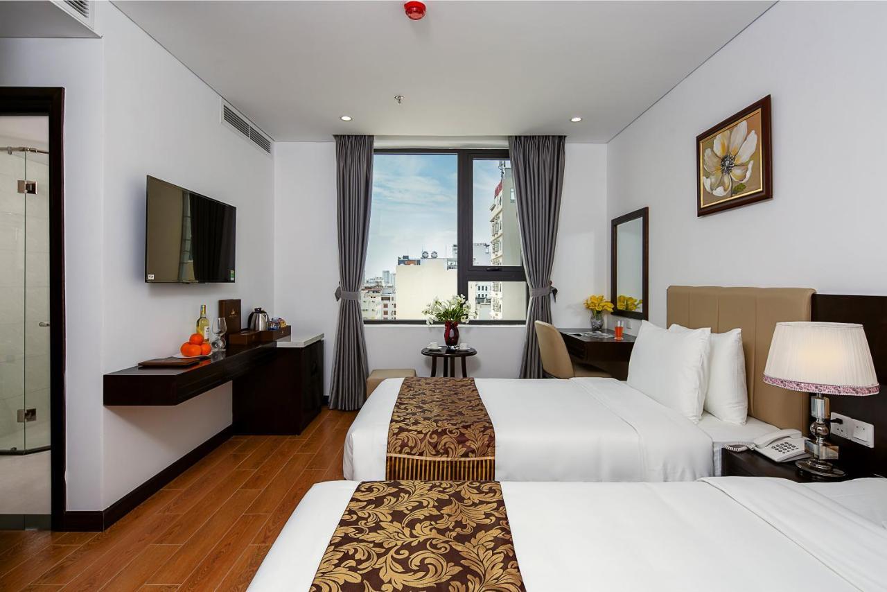 Golden Line Hotel Danang מראה חיצוני תמונה