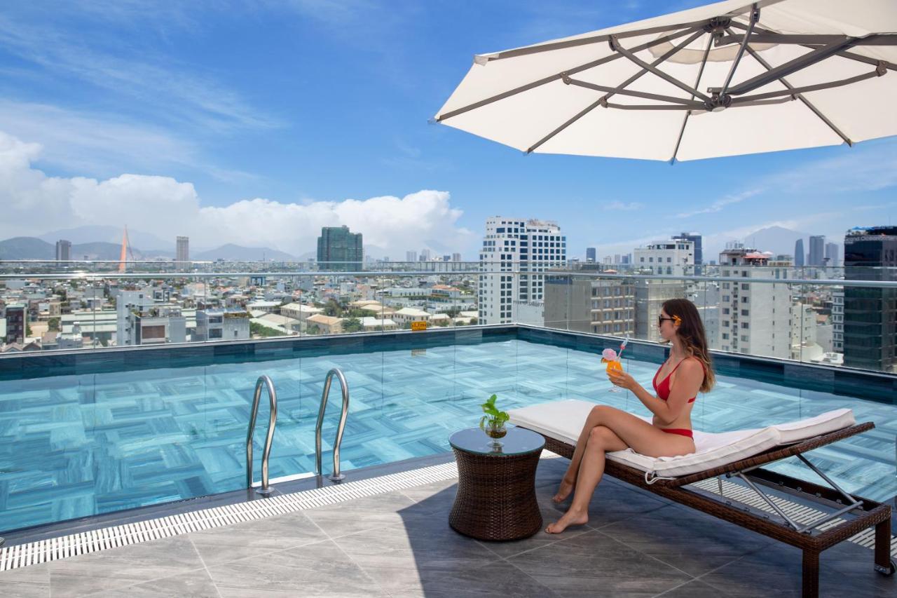 Golden Line Hotel Danang מראה חיצוני תמונה