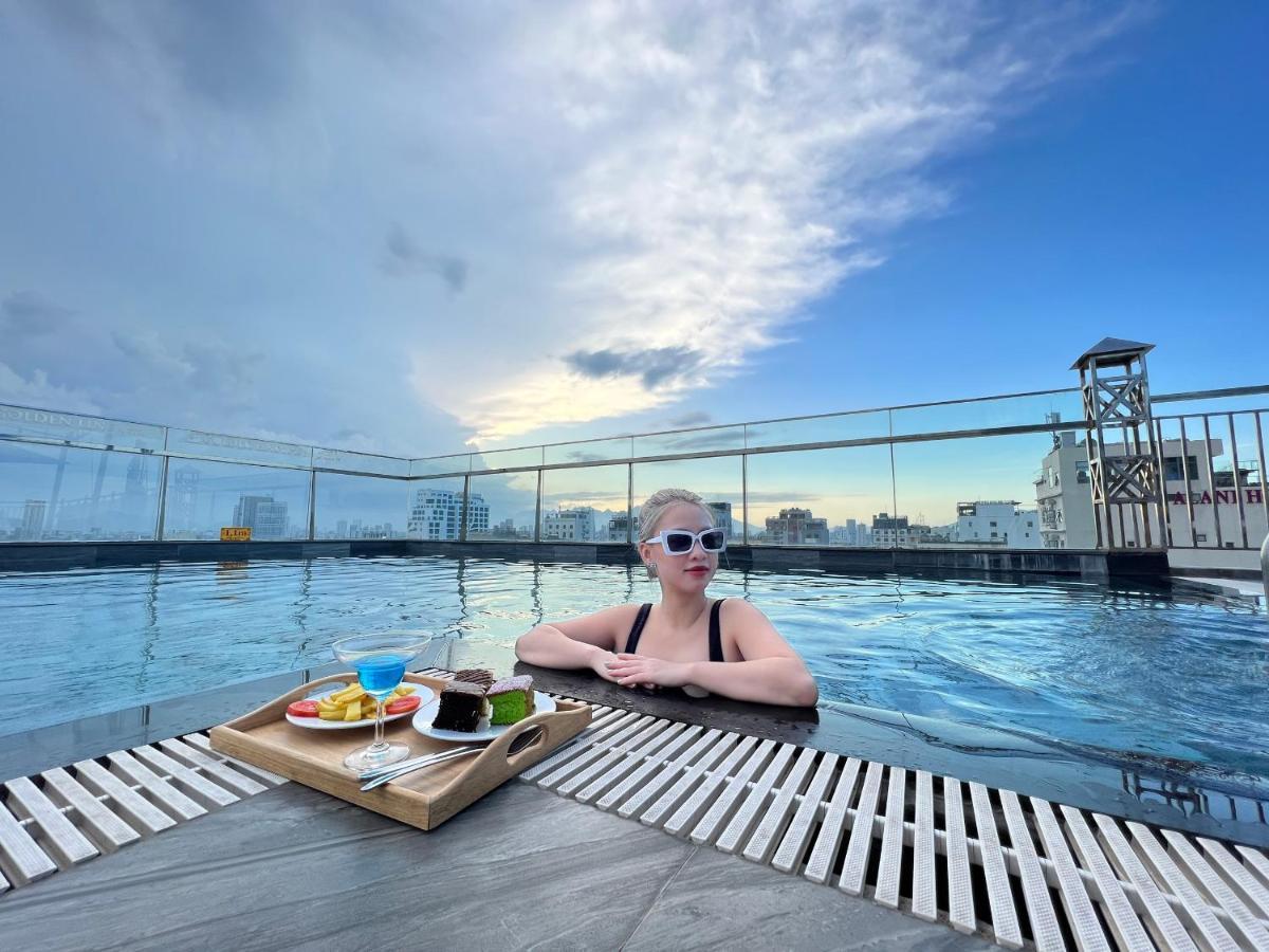 Golden Line Hotel Danang מראה חיצוני תמונה