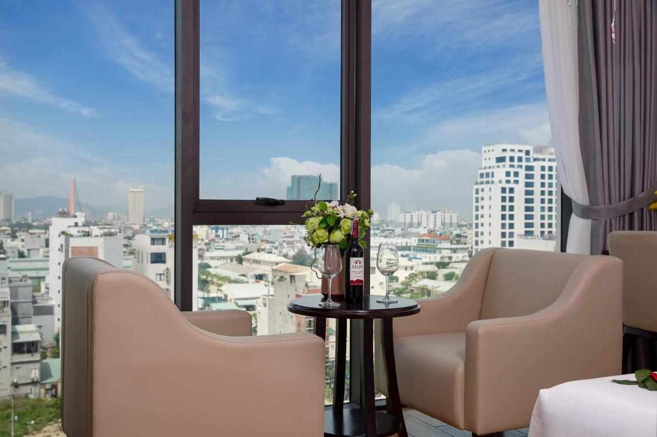 Golden Line Hotel Danang מראה חיצוני תמונה