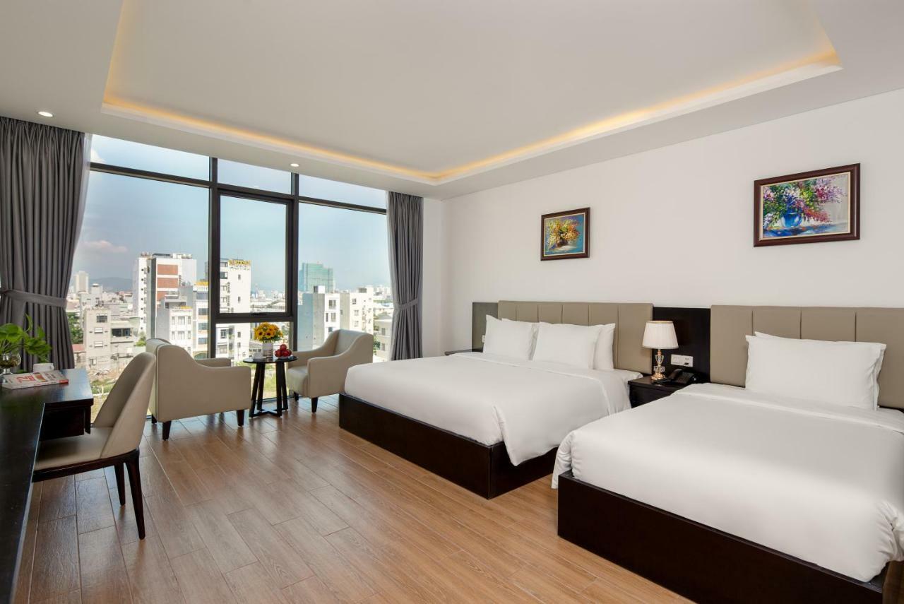 Golden Line Hotel Danang מראה חיצוני תמונה